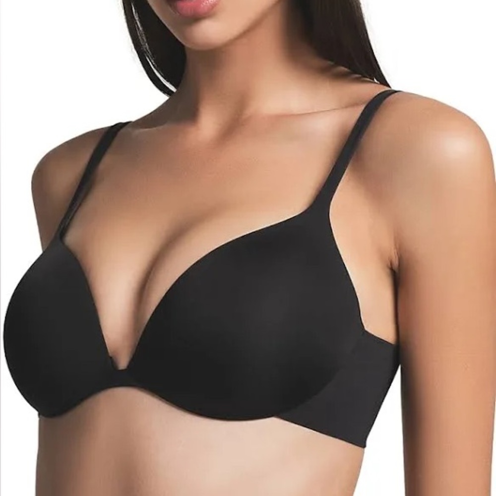 Skims | Ultimate Push Up Plunge Bra New With Tags in Black